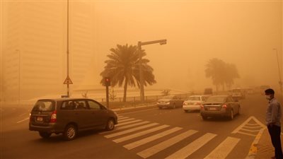 مدير عام التنبؤات بالأرصاد ضاحكا: 