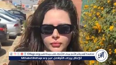 هنادي مهنا تودع صلاح السعدني في مثواه الأخير