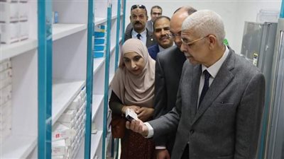 القاصد يتفقد فرع صيدلة الإسعاف بجامعة المنوفية ويتابع سير العمل بها