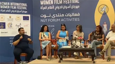 رانيا يوسف: 'في مخرجين بيحبوا يشوفوني من برة مش من جوا'