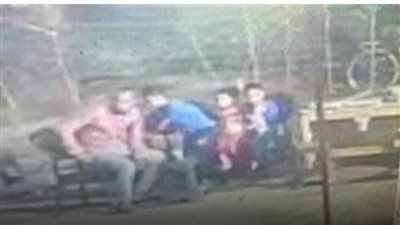 ماتوا حاضنين بعض.. مأساة قطار البدرشين يطيح بحياة أب وأبنائه الثلاثة أثناء عبورهم