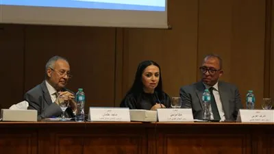 مايا مرسي تترأس الجلسة الثالثة من مؤتمر 