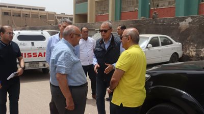 محافظ القليوبية يتفقد أعمال النظافة بمدينتي الخصوص وأحياء شرق وغرب شبرا الخيمة