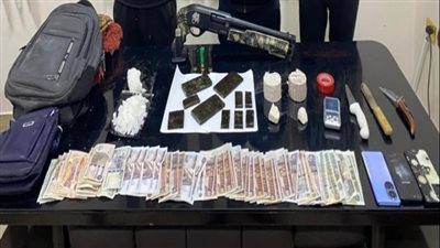 وزارة الداخلية تسقط عددًا من متجري المواد المخدرة 