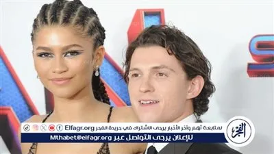 توم هولاند يشجع متابعيه على حضور عرض فيلم حبيبته الجديد زنديا