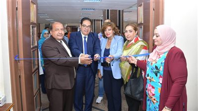 افتتاح معرض ملابس خيري لطلاب جامعة القاهرة