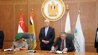 إدارة البحوث الفنية والتطوير للقوات المسلحة توقع بروتوكول تعاون مع مجلس المراكز والمعاهد والهيئات البحثية التابع لوزارة التعليم العالي 