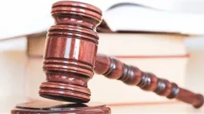 تأجيل محاكمة أم قتلت طفلها وشرعت في قتل طفلتيها بالأنسولين بشبرا الخيمة