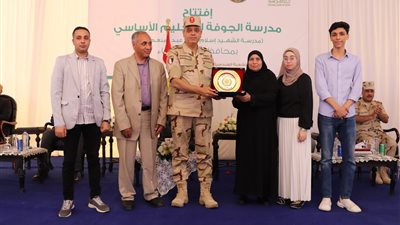 قوات شرق القناة لمكافحة الإرهاب تفتتح مدرسة 