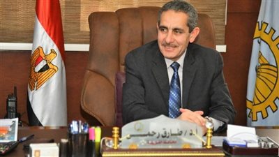 محافظ الغربية يهنئ البابا تواضروس والإخوة الأقباط بعيد القيامة المجيد