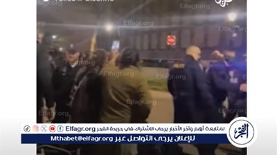 شاهد| لحظة اعتقال الشرطة أحد طلاب جامعة ييل الأمريكية المتضامنين مع غزة