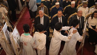 محافظ الجيزة يزور مطرانية الجيزة للأقباط الأرثوذكس للتهنئة بعيد القيامة المجيد