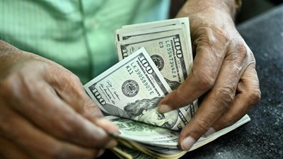 عاجل ~ قبل اجتماع تحديد الفائدة.. سعر الدولار مقابل الجنيه المصري اليوم السبت 11 مايو 2024 