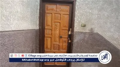 بـ3 طعنات.. أول صور من مسرح جريمة قتل أخ لشقيقه في أبو النمرس