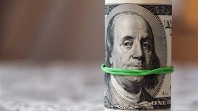 قبل اجتماع المركزي لتحديد الفائدة.. سعر الدولار أمام الجنيه في البنوك الخميس المقبل