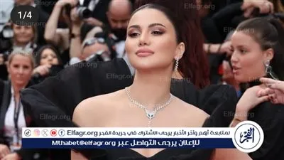 إطلالة كلاسيكية.. هدى الاتربي تستعرض جمالها(صور)