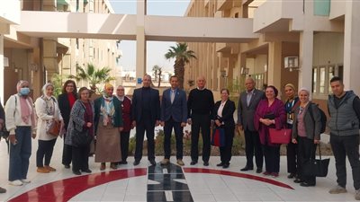 وزيرة البيئة: بعثة البنك الدولى تواصل مناقشة نتائج إدارة مخلفات الرعاية الصحية 