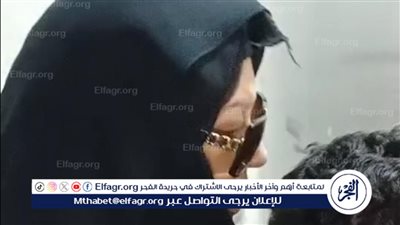 بالحجاب.. فيفي عبده تقدم واجب العزاء في زوجة أحمد عدوية