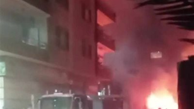 انتداب المعمل الجنائي لفحص أسباب حريق 10 أكشاك فاكهة شبرا الخيمة