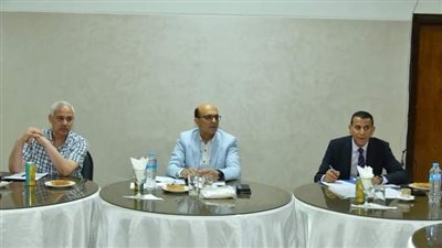 المنشاوي يترأس اجتماع مجلس إدارة نادي جامعة أسيوط