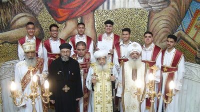 شمامسة جدد لكنيسة القديسة الملكة هيلانة بالمعادي