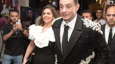 المخرج أيمن مكرم يكشف حقيقة خلاف الفيشاوي مع زملاؤه في 