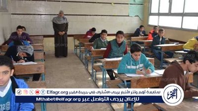 في آخر يوم.. العلوم يرسم البسمة على وجوه طلاب الإعدادية ببني سويف