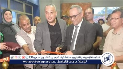 رئيس هيئة قصور الثقافة يفتتح معرض 