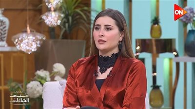 عائشة بن أحمد تكشف سبب هروبها من الزواج