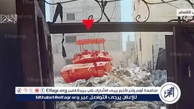 شاهد| كتائب القسام تستهدف دبابة وآليات جيش الاحتلال جنوب رفح 