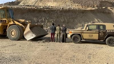 الأمن البيئي تضبط 3 مخالفين لاستغلالهم الرواسب بمنطقة مكة المكرمة