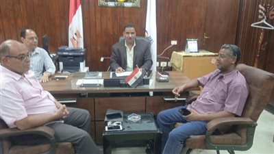 تعليم قوص يعد لسلسلة ورش لنشر لغة الإشارة بين المعلمين