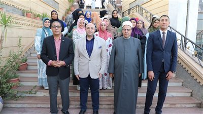 محافظ بني سويف يشهد تسليم مساعدات مالية لـ26 من العرائس اليتيمات