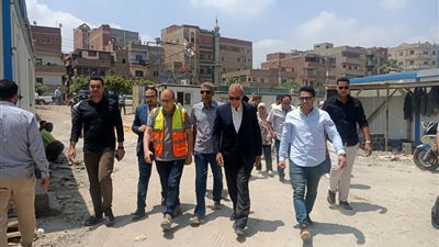 محافظ القليوبية يتفقد سير العمل في مشروعات حياة كريمة بشبين القناطر