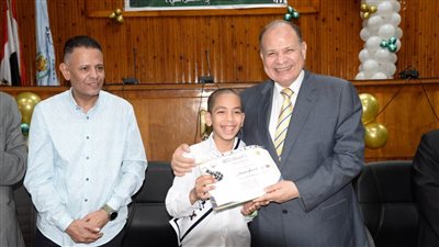 محافظ أسيوط يشهد الحفل السنوي لتكريم الأوائل في حفظ القرآن الكريم 