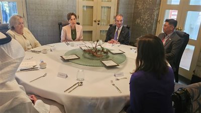 وزير الاتصالات يشارك فى قمة أسيا تك بسنغافورة