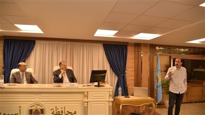 سعد والمنشاوي يشهدان مؤتمر التوعية بالمبادرة الوطنية للمشروعات الخضراء الذكية 