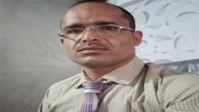 استاذ عمليات مصرفية بجامعة عدن يكشف لـ 