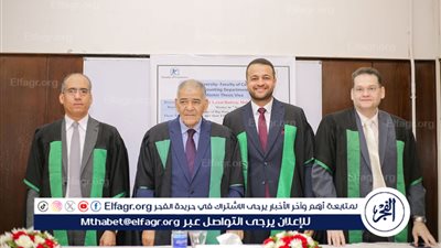 الباحث أحمد بدوي يحصل على درجة الماجستير في رسالة في التحول الرقمي (صور)