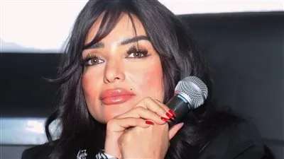 هبه عبدالعزيز في عيد الإذاعة المصرية: ياسلام سلم وأتكلم من راديو 