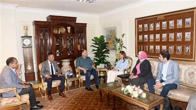 محافظ أسيوط يشهد احتفالية عرض نتائج مشروع منظمة العمل الدولية