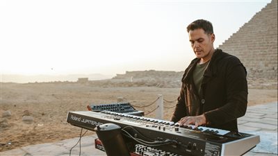 Waiting for the Sun الفيديو الموسيقي الثاني لـ هشام خرما للاحتفاء بالمعالم السياحية