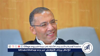 خالد صلاح يخوض تجربة الكتابة التلفزيونية بمسلسل 
