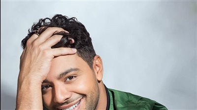 تفاصيل القبض على المطرب أحمد جمال لاتهامه بإصابة شخص في حادث مروري على طريق الفيوم