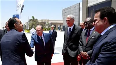 رئيس هيئة الدواء: القيادة السياسية تولي أهمية قصوى لتوطين وتعميق الصناعة