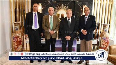 محافظ جنوب سيناء يبحث استعدادات انعقاد الملتقى السنوي السادس للتأمين (صور)