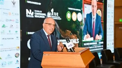 سويلم: حماية شواطئ بطول ١٢٠ كيلومتر واكتساب ١.٨٠ مليون متر مربع من الأراضى