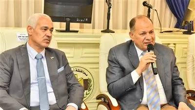 محافظ أسيوط يترأس مؤتمر التوعية بالمبادرة الوطنية للمشروعات الخضراء الذكية في دورتها الثالثة