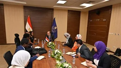 رئيس هيئة الدواء يستقبل رئيس هيئة تنظيم المستحضرات الدوائية بالكونغو الديموقراطية 