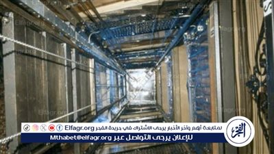 كيفية حماية نفسك داخل المصعد عند انقطاع الكهرباء: نصائح من خبير